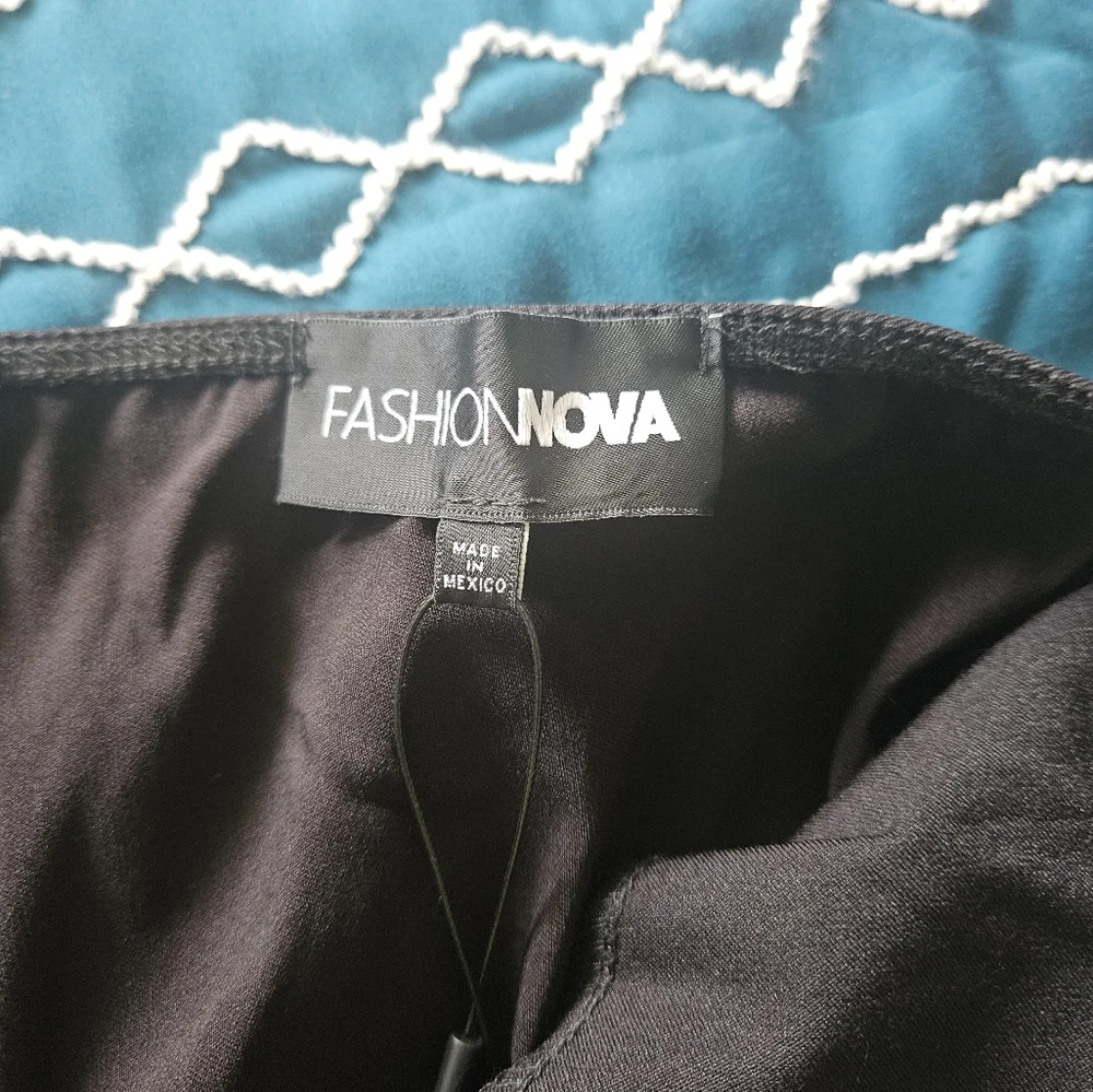 Fashion Nova Black Slim Fit Dress Pants